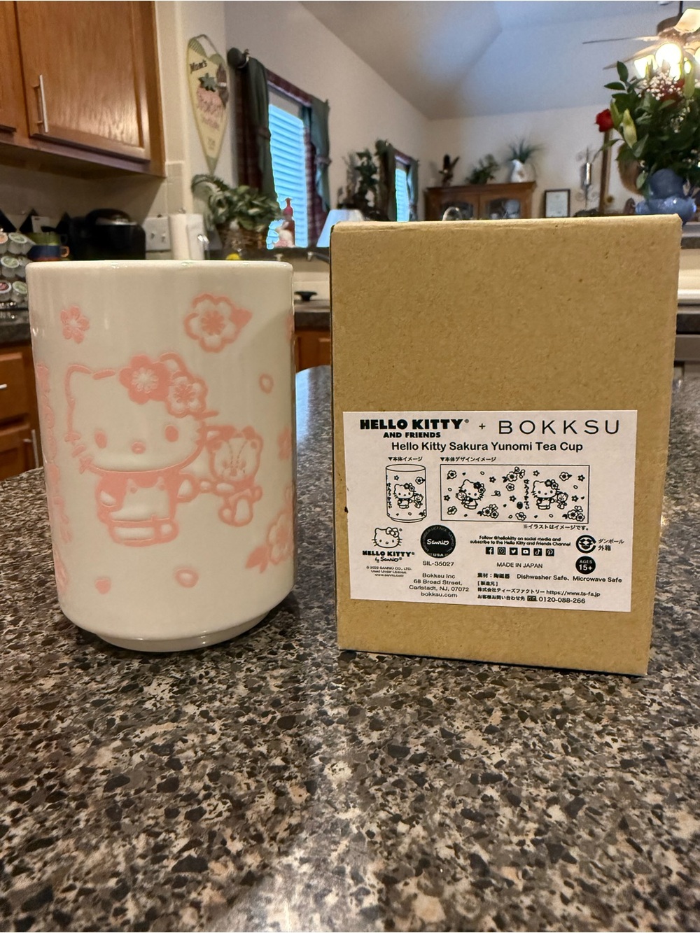 Hello Kitty Sakura Yunomi Ceramic Tea Cup SANRIO BOKKSU EXCLUSIVE